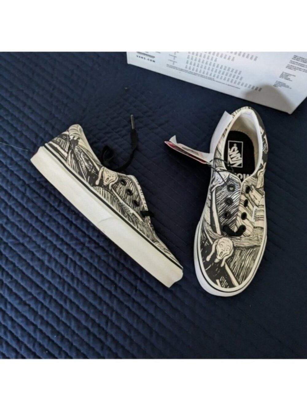 Vans Era MOMA Edvard Munch VNOA4BV41UB Women 5.5 Black and White 072026 - Picture 5 of 7